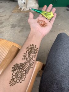 Henna drawing